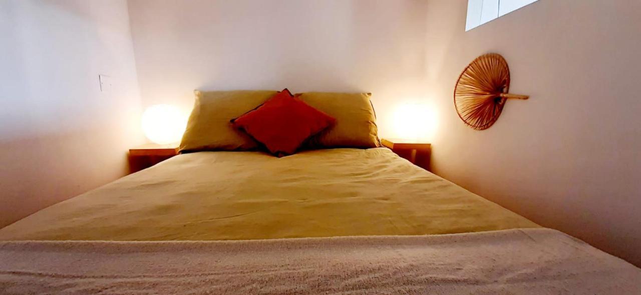 Appartement Avec Terrasse Тулон Екстериор снимка