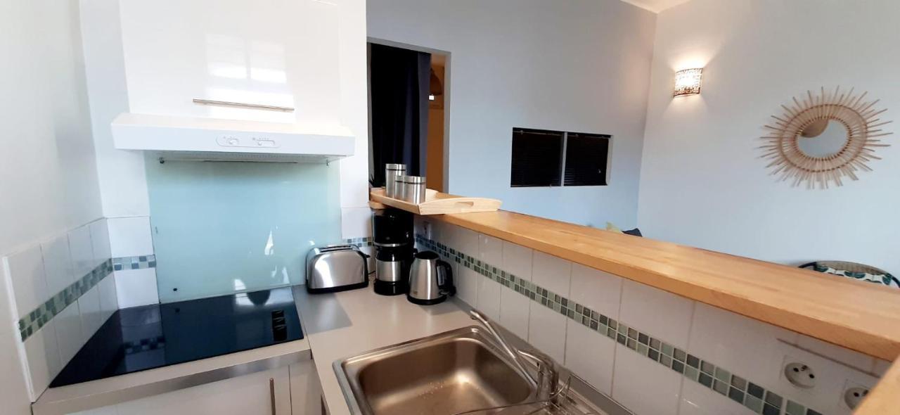 Appartement Avec Terrasse Тулон Екстериор снимка